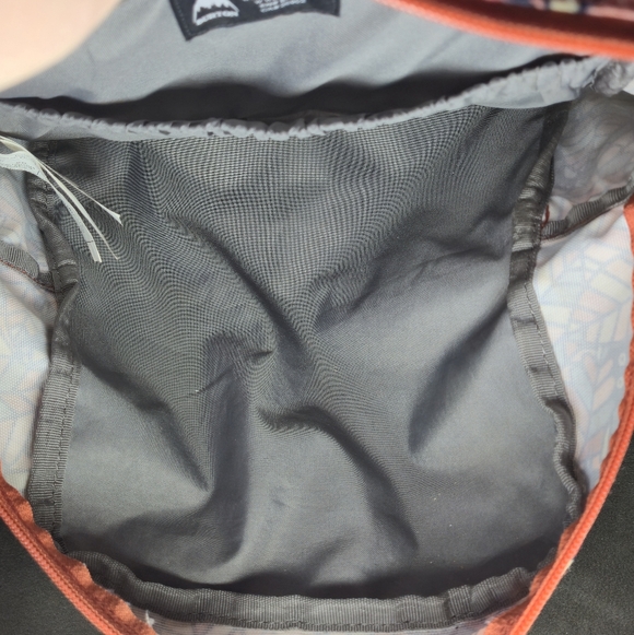 Burton Kids Gromlet 15L Backpack Feather Print Rust Pink One Size - Picture 7 of 12